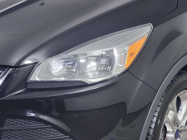 Used 2015 Ford Escape SE w/ Equipment Group 201A AWD/4WD image 9