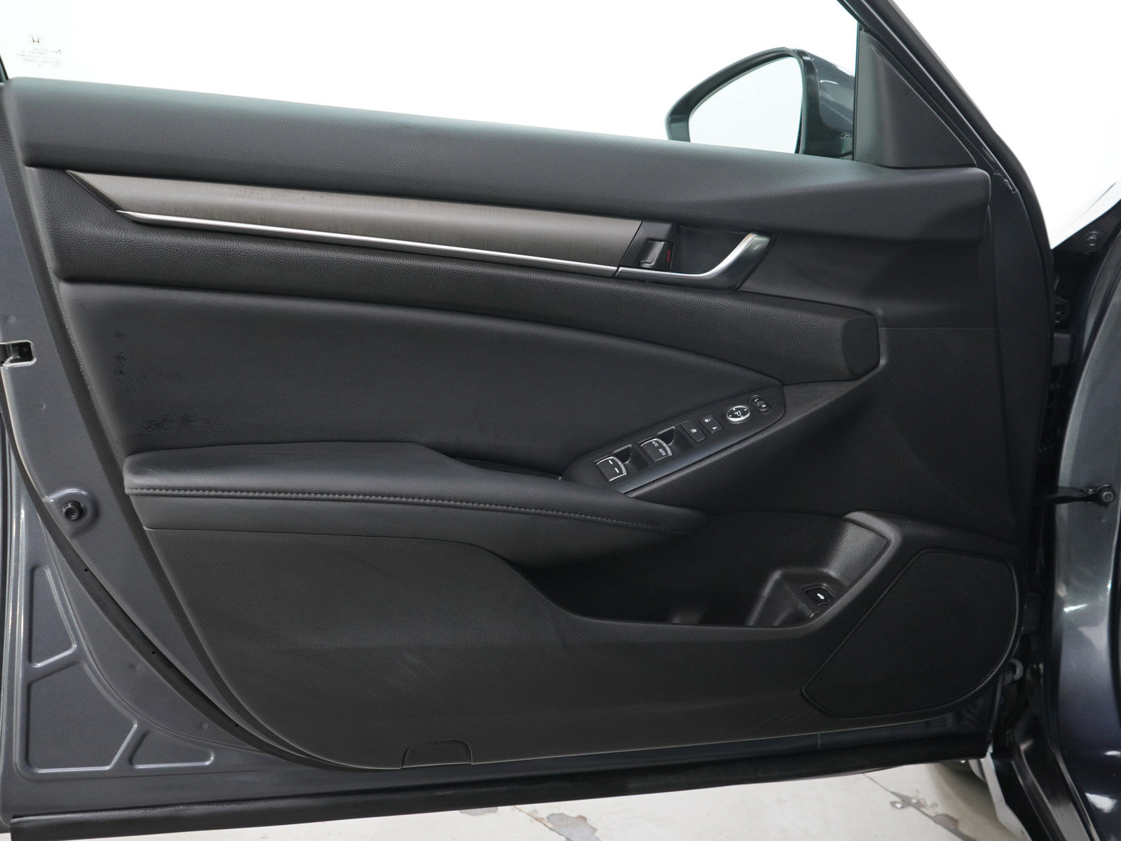 Used 2022 Honda Accord LX image 19