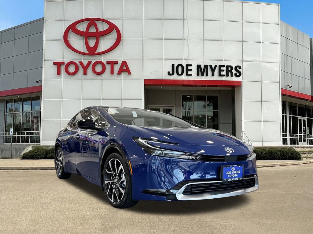 New 2026 Toyota Prius Plug-In Hybrid FWD image 2