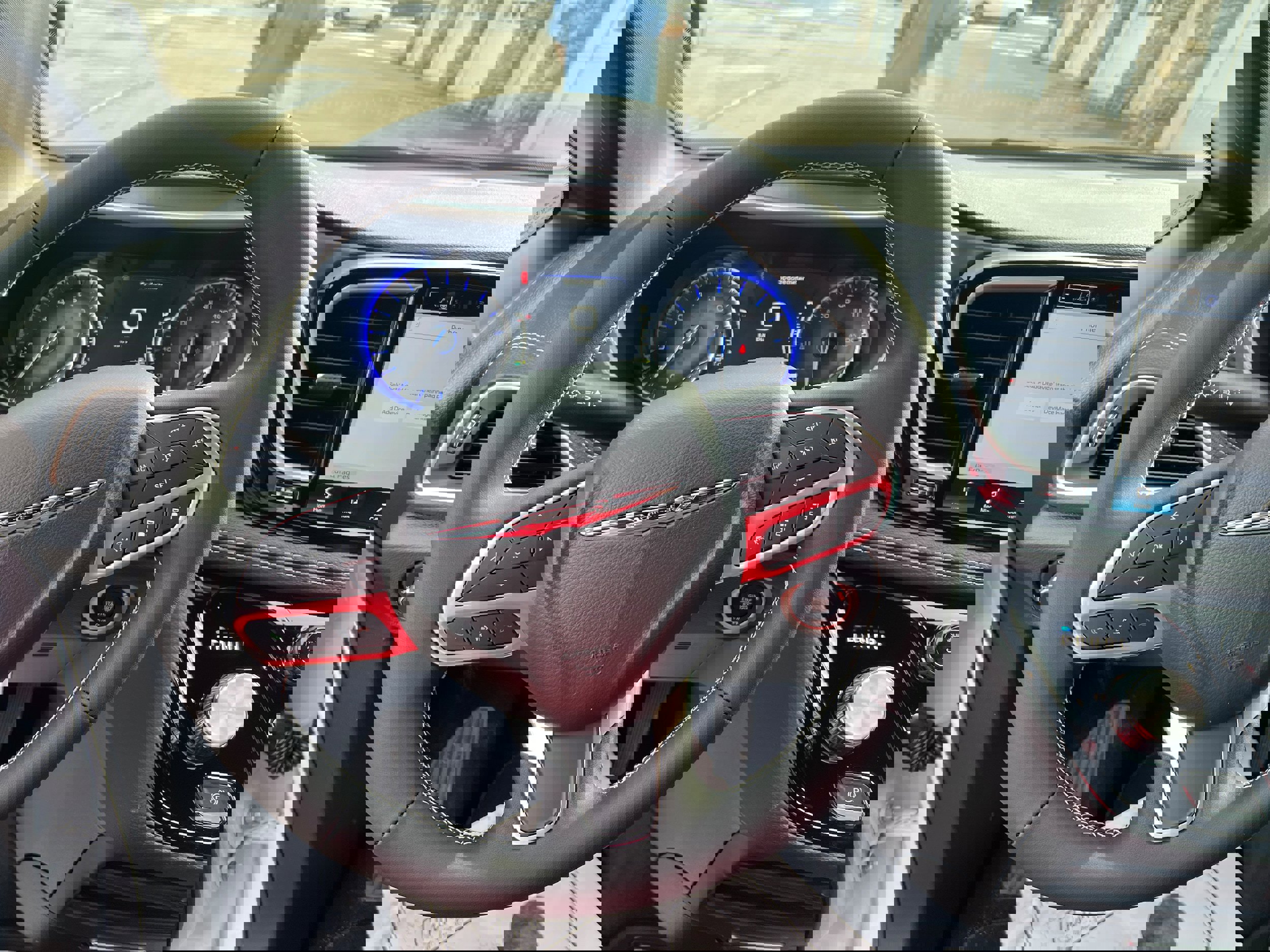 New 2026 Chrysler Pacifica Select image 13