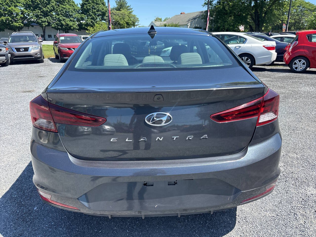 Used 2020 Hyundai Elantra SEL FWD image 6