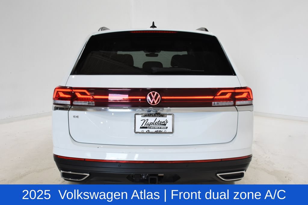Used 2025 Volkswagen Atlas SE FWD image 5