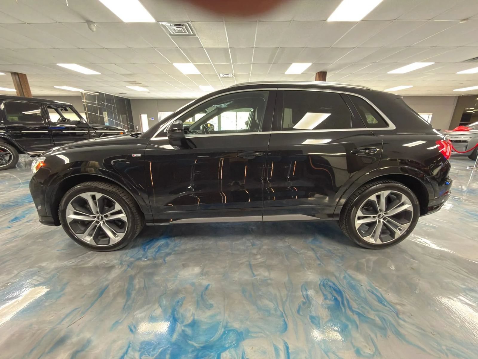 Used 2020 Audi Q3 2.0T Premium Plus w/ Premium Plus Package AWD/4WD image 24