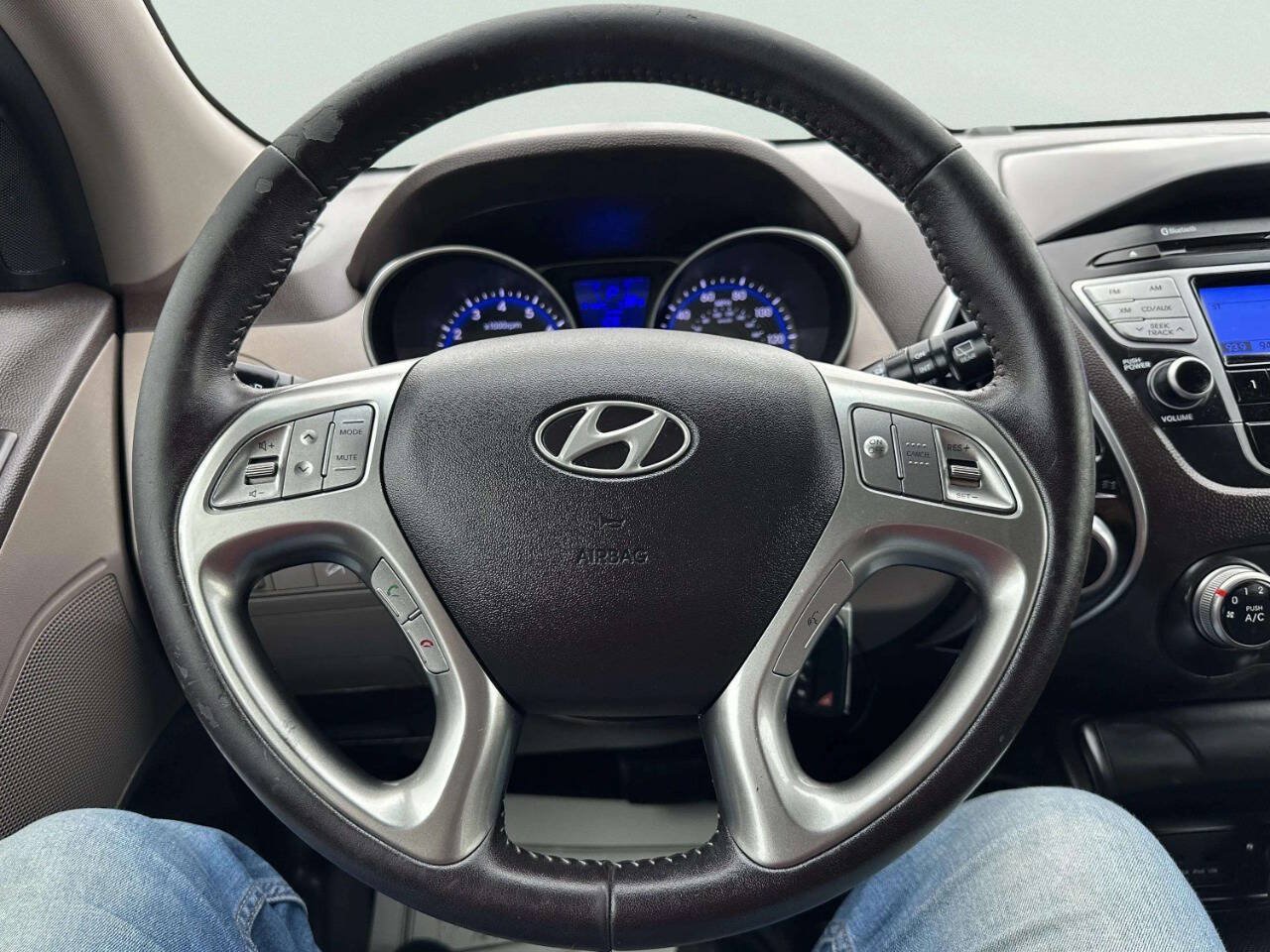 Used 2012 Hyundai Tucson GLS FWD image 22