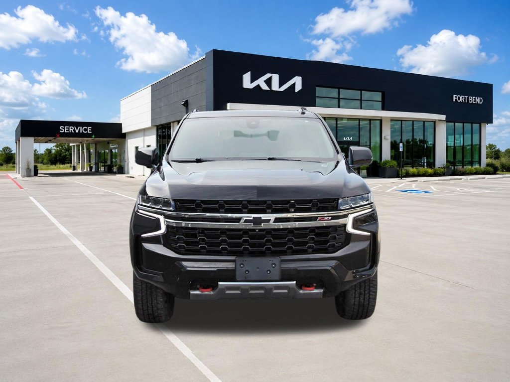 Used 2021 Chevrolet Tahoe Z71 w/ Z71 Signature Package AWD/4WD image 2