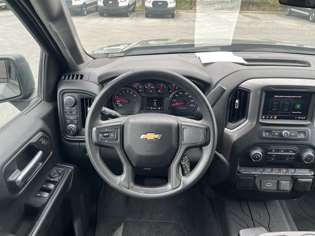 Used 2020 Chevrolet Silverado 1500 Custom w/ Custom Value Package image 15