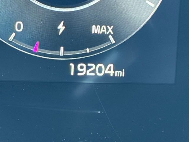 Used 2023 Kia Niro Wave FWD image 16