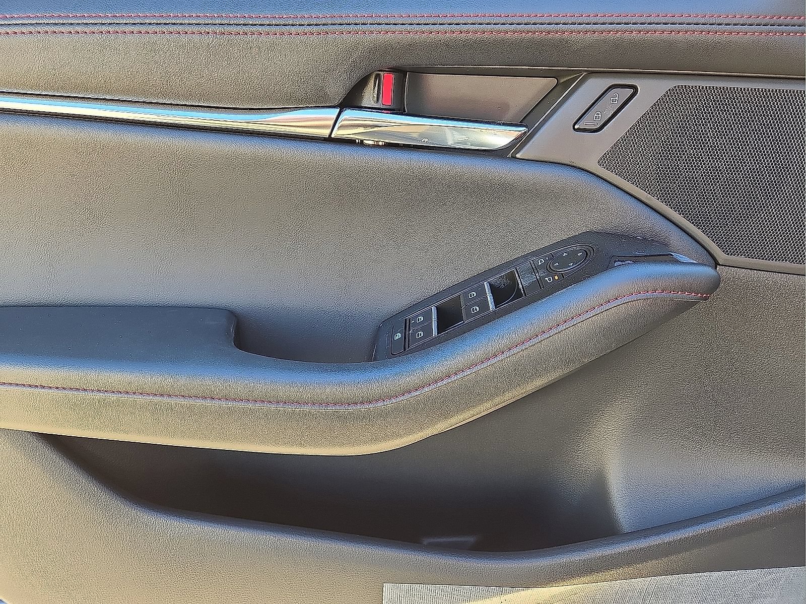 New 2026 MAZDA MAZDA3 Carbon AWD/4WD image 18