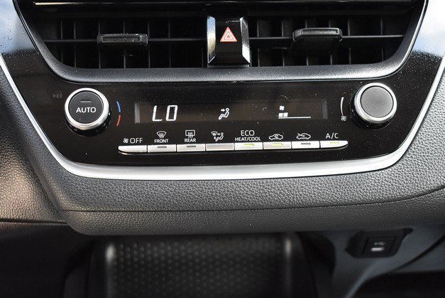 Certified 2024 Toyota Corolla LE FWD image 21