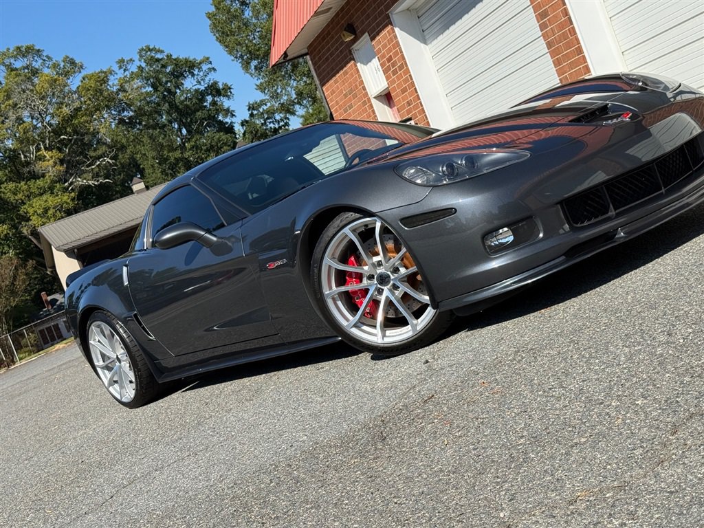Used 2009 Chevrolet Corvette Z06 RWD image 26