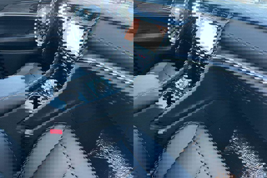 New 2026 Jeep Grand Cherokee Limited image 16