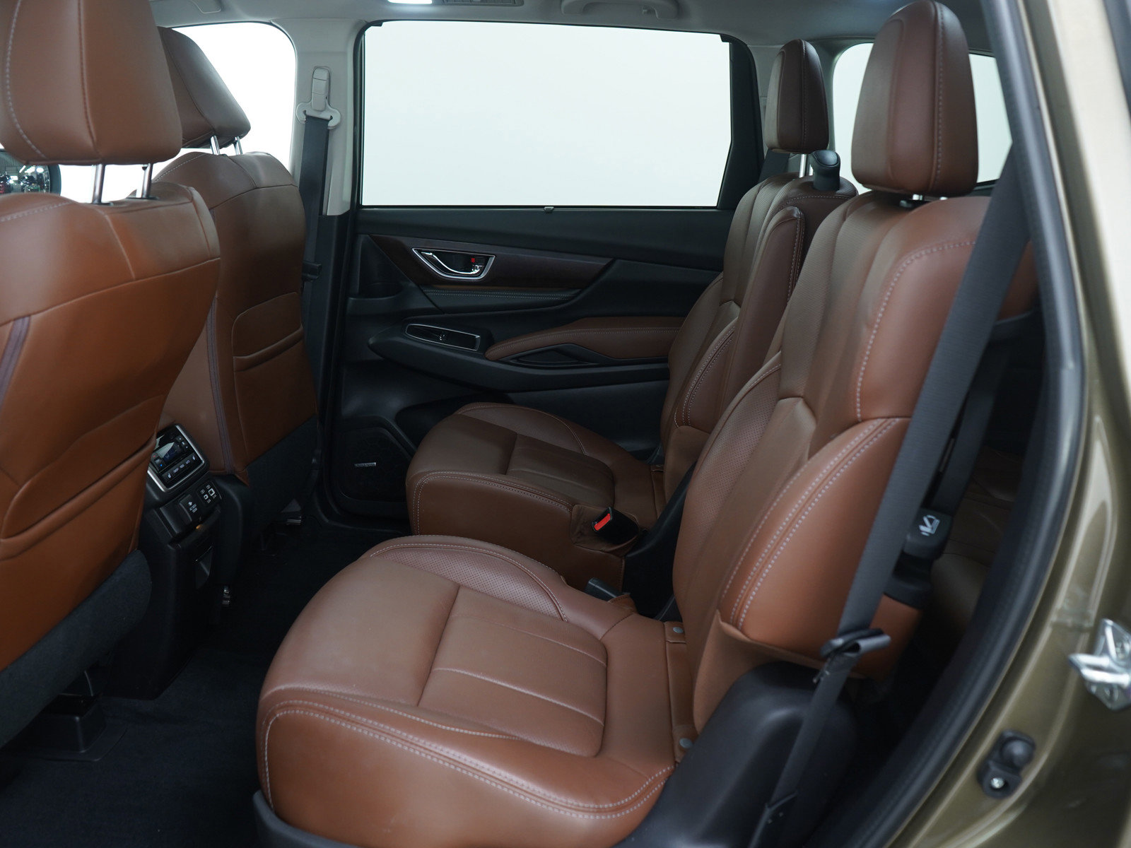 Used 2023 Subaru Ascent Touring image 16