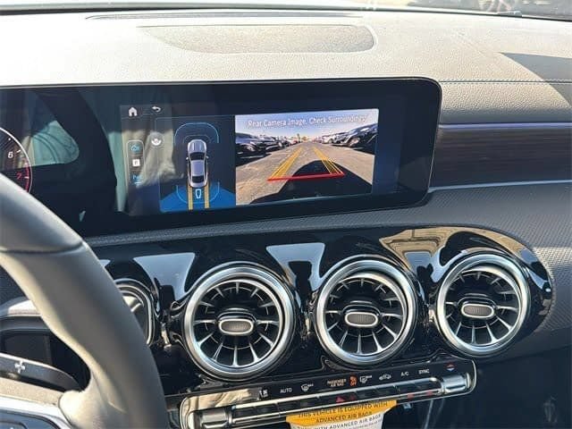 New 2026 Mercedes-Benz CLA 250 4MATIC image 17