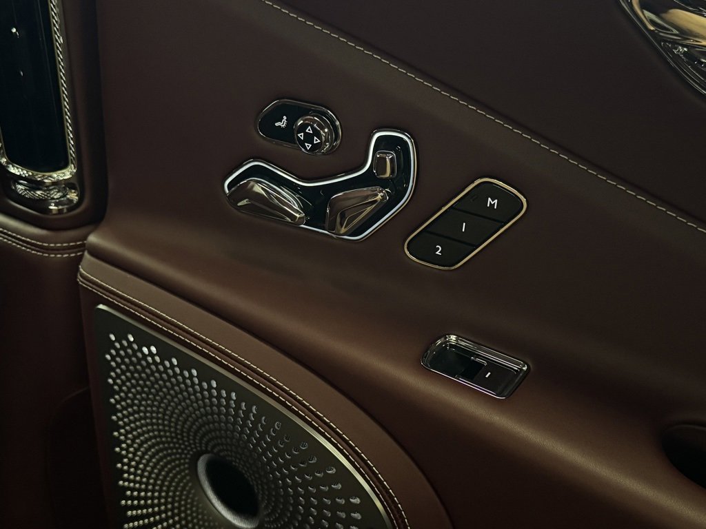 Used 2020 Bentley Flying Spur W12 image 64