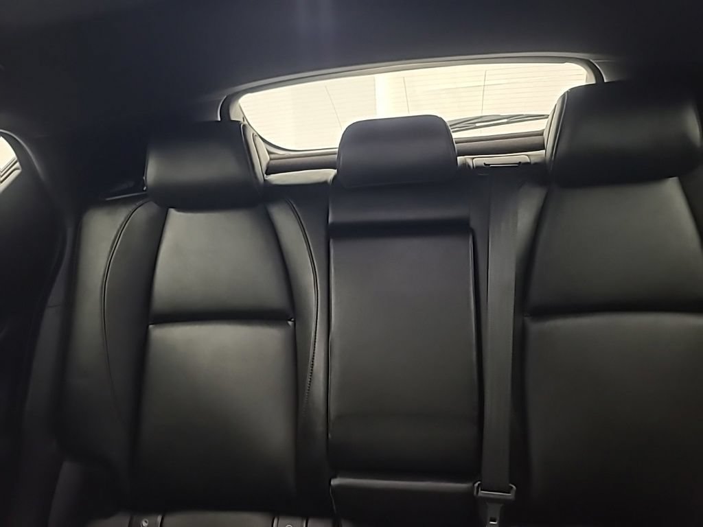 Used 2024 MAZDA MAZDA3 s FWD image 26