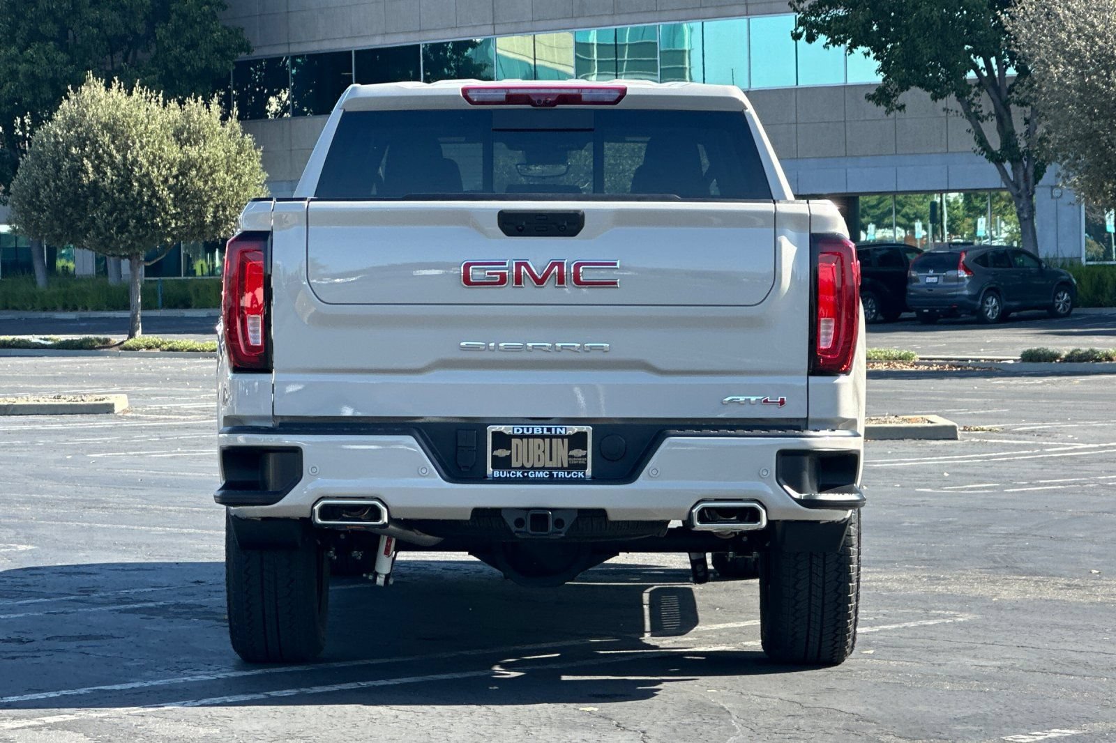Used 2026 GMC Sierra 1500 AT4 w/ AT4 Premium Package AWD/4WD image 5