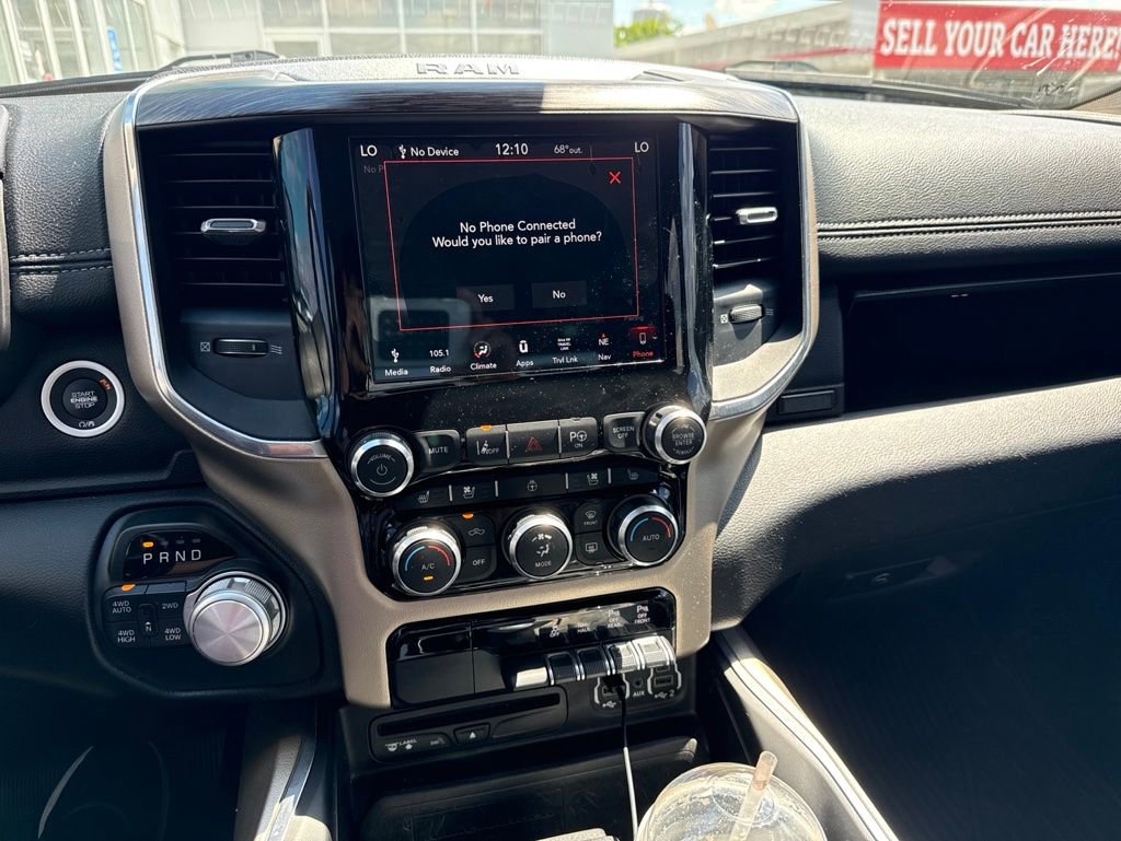 Used 2019 RAM 1500 Laramie AWD/4WD image 14