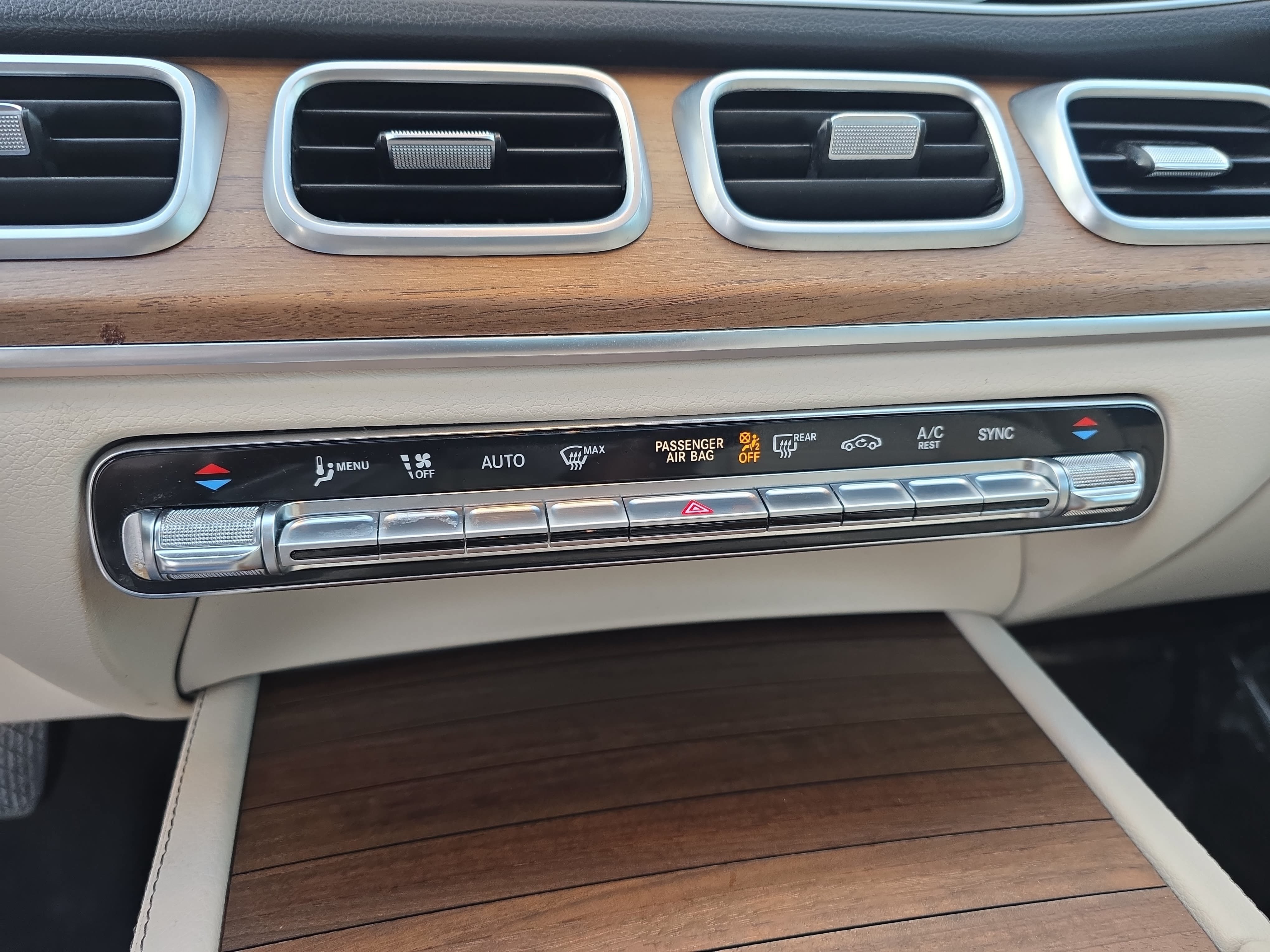 Used 2022 Mercedes-Benz GLE 350 image 21