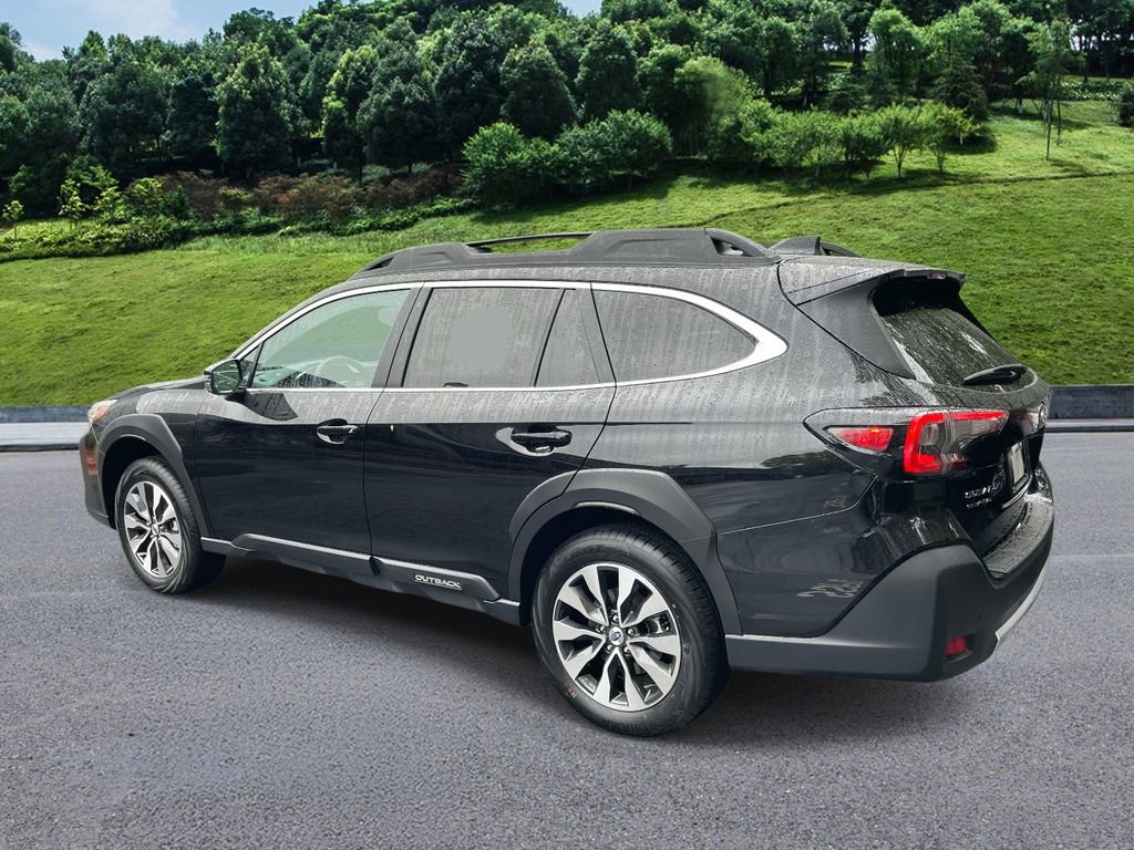 New 2025 Subaru Outback Limited image 3