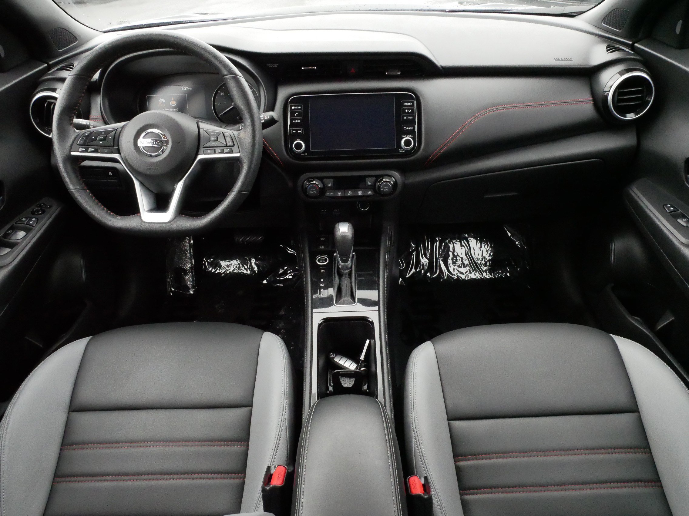 Used 2021 Nissan Kicks SR w/ SR Premium Package image 10