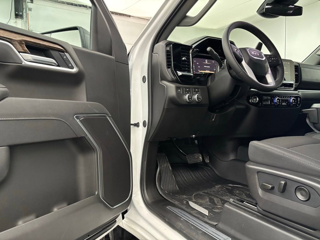 New 2026 GMC Sierra 1500 Elevation w/ Elevation Select Package image 14