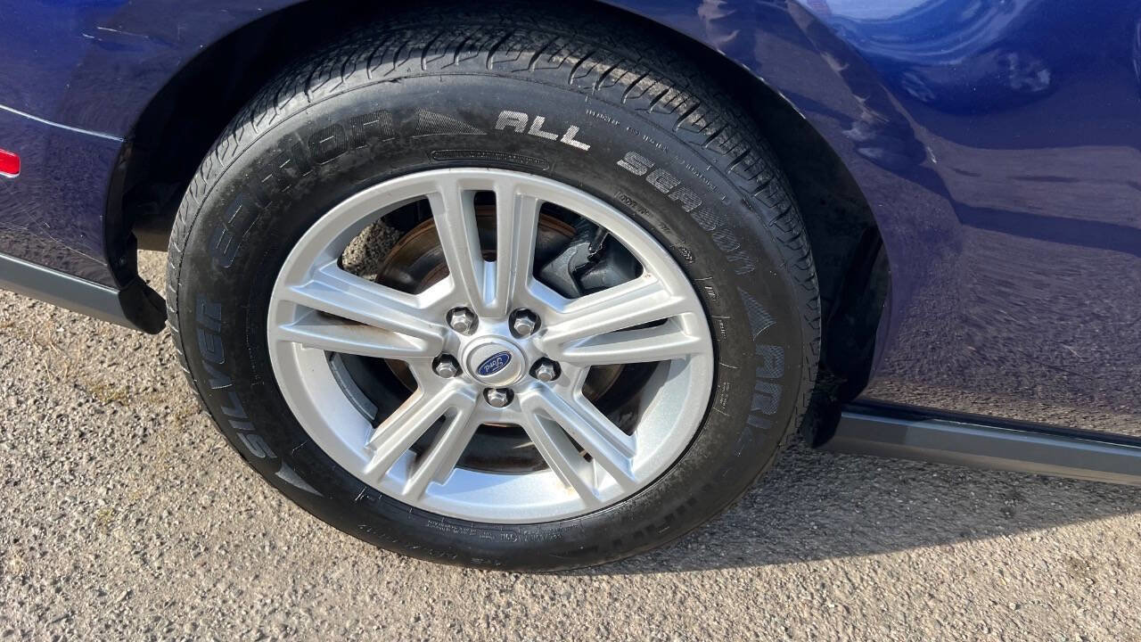 Used 2012 Ford Mustang Premium image 28