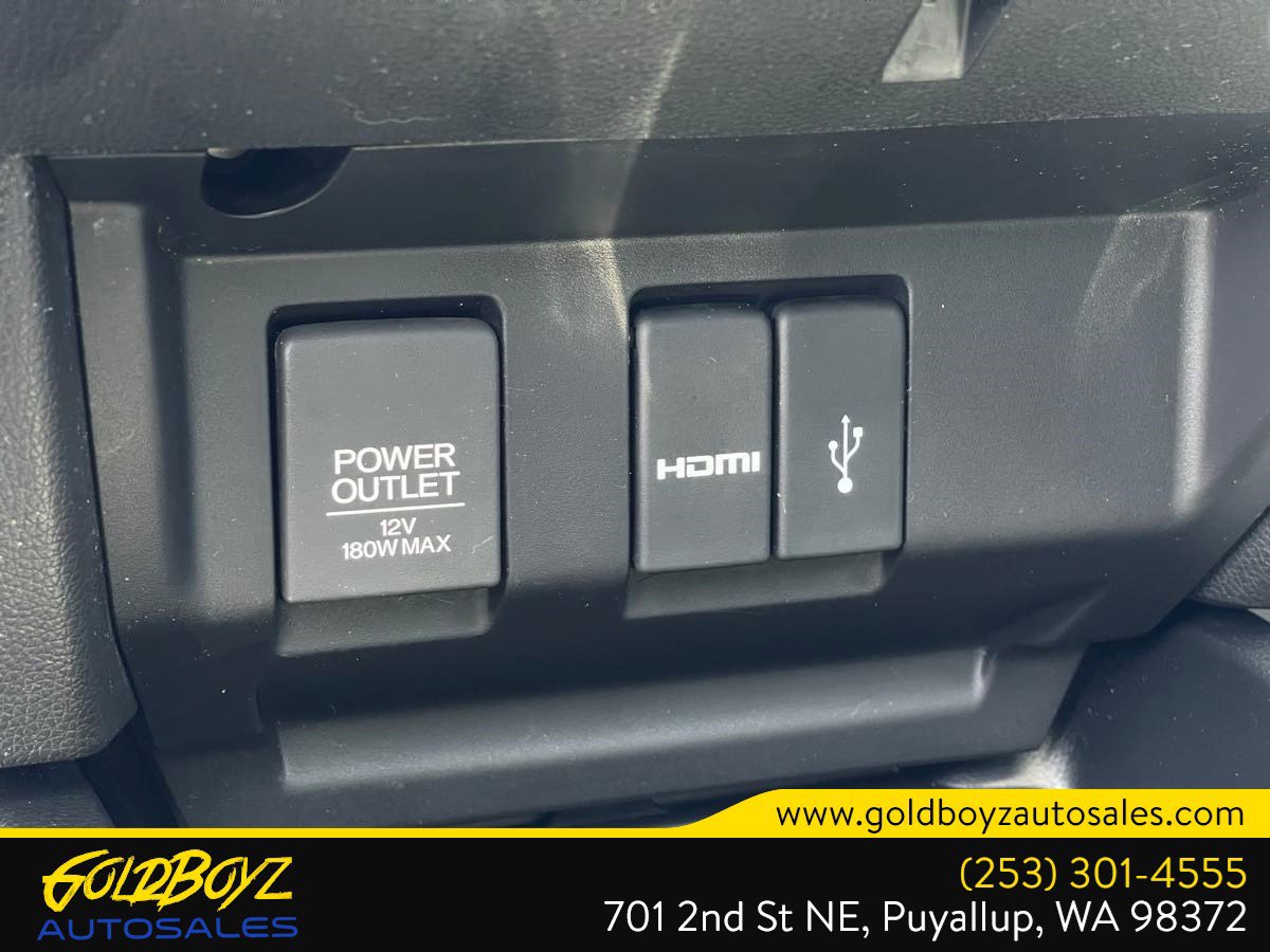 Used 2017 Honda Fit EX image 37