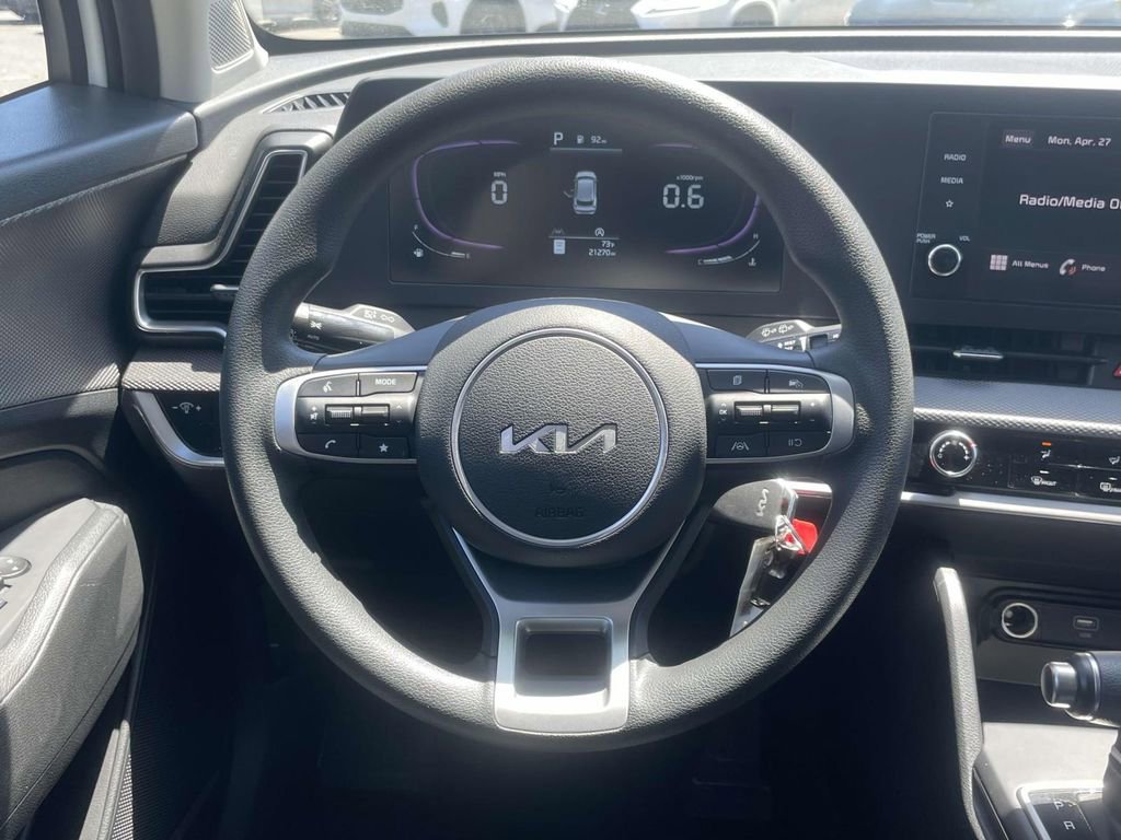Certified 2023 Kia Sportage LX AWD/4WD image 11