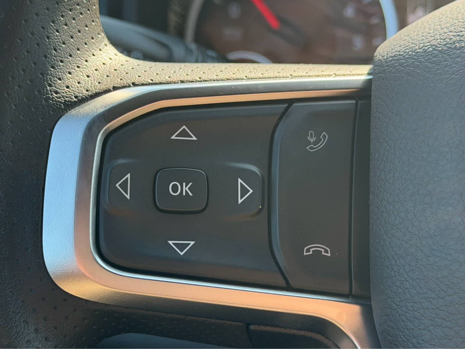 New 2027 RAM 1500 Express AWD/4WD image 13