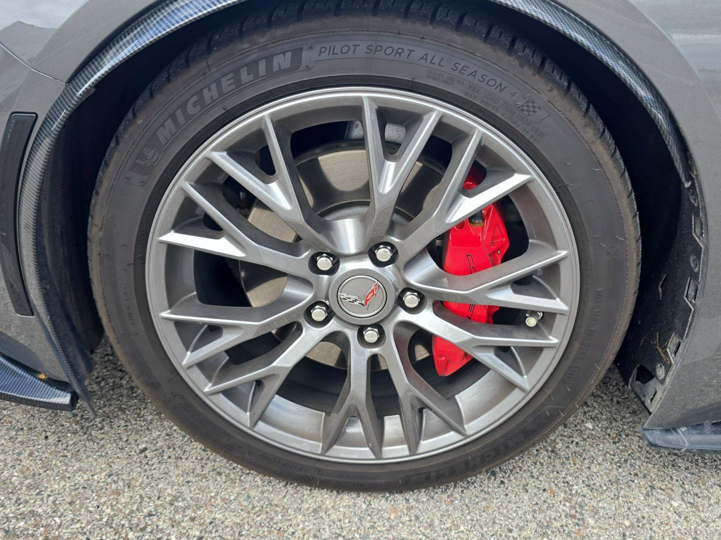 Used 2016 Chevrolet Corvette Stingray Coupe w/ 2LT Preferred Equipment Group image 16