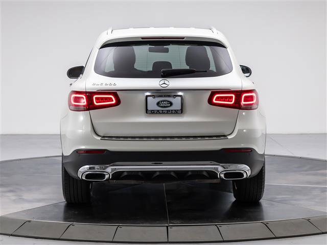 Used 2021 Mercedes-Benz GLC 300 SUV image 4