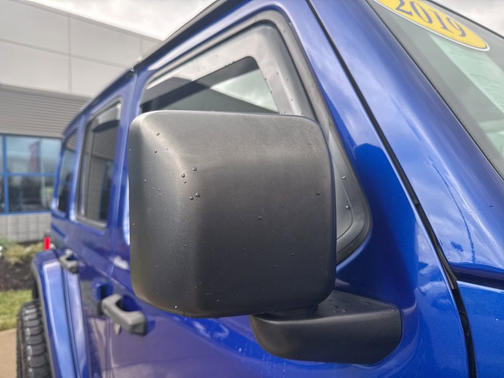 Used 2019 Jeep Wrangler Unlimited Sahara w/ Uconnect 4C Nav & Sound Group image 15