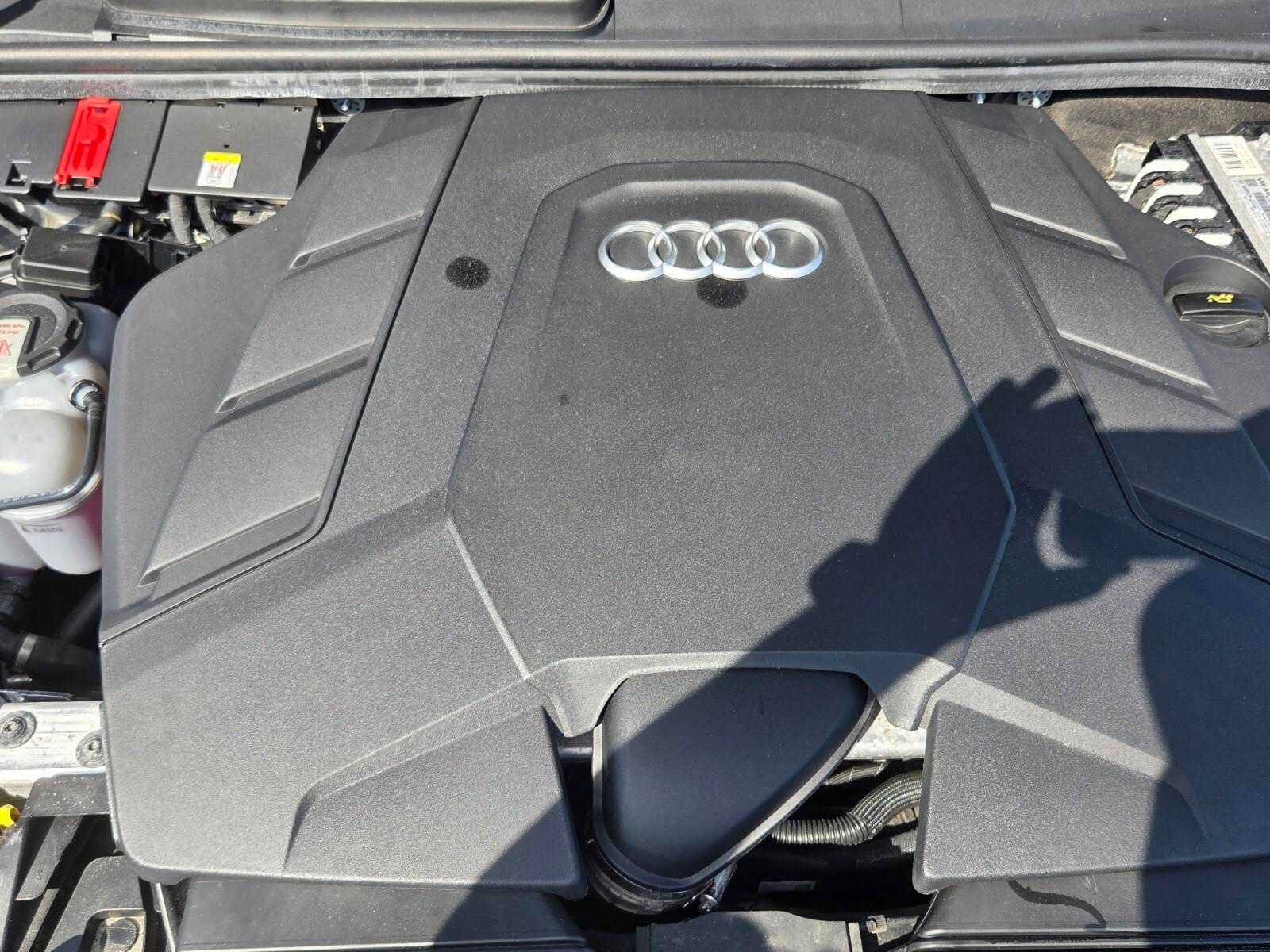 Used 2023 Audi Q7 3.0T Prestige AWD/4WD image 24