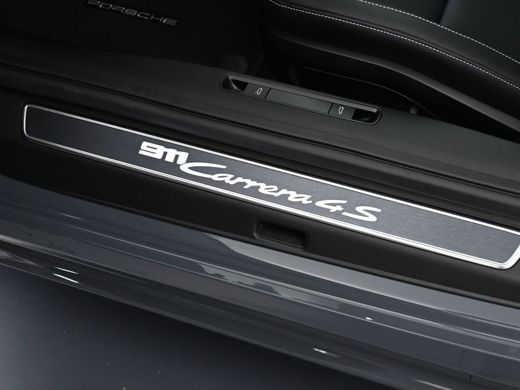New 2026 Porsche 911 Carrera 4S AWD/4WD image 16