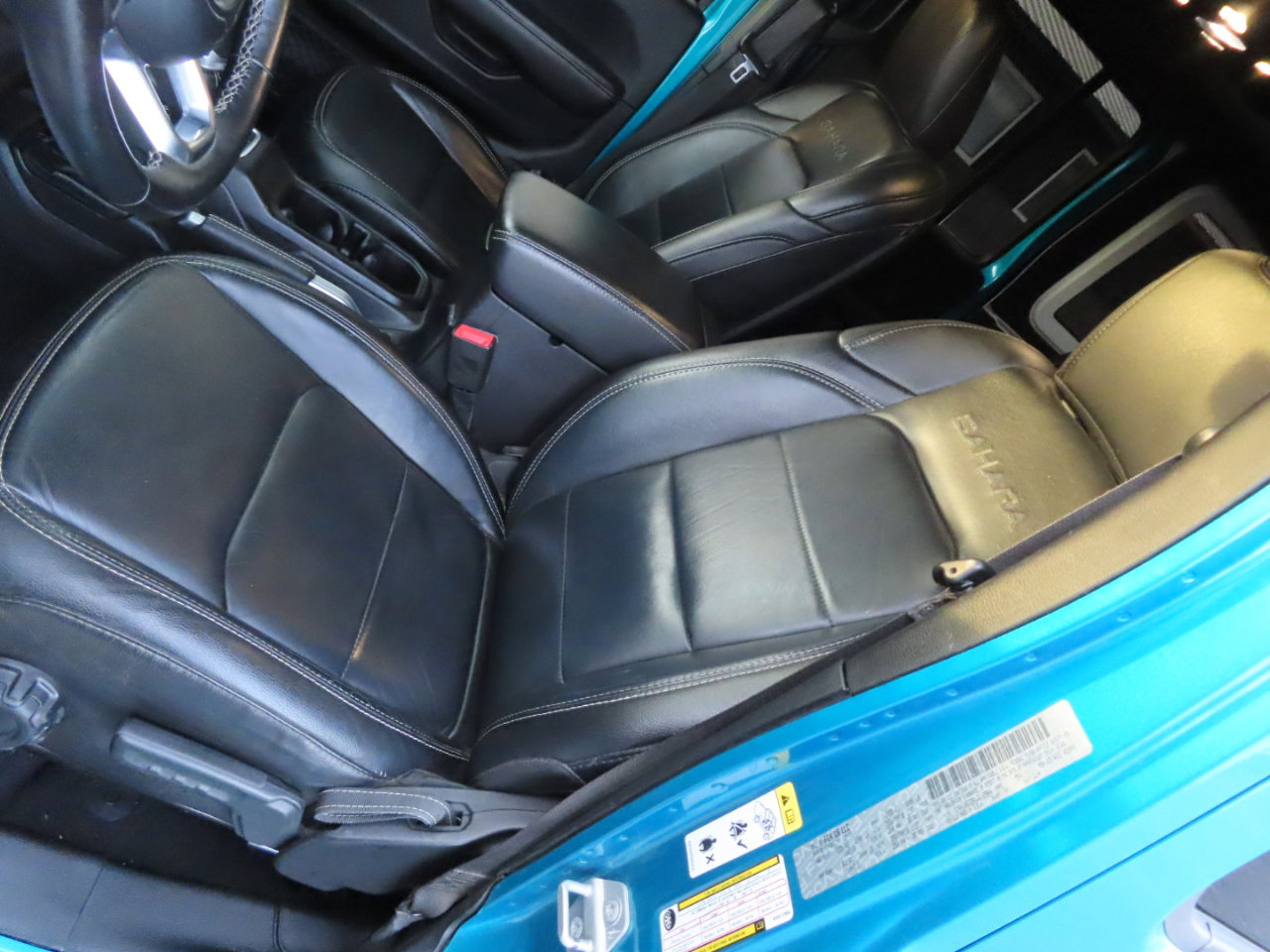 Used 2019 Jeep Wrangler Unlimited Sahara image 27