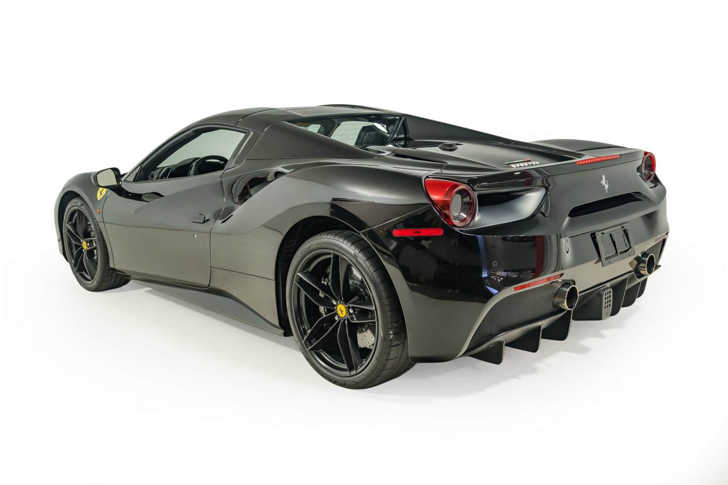 Certified 2018 Ferrari 488 Spider RWD image 4