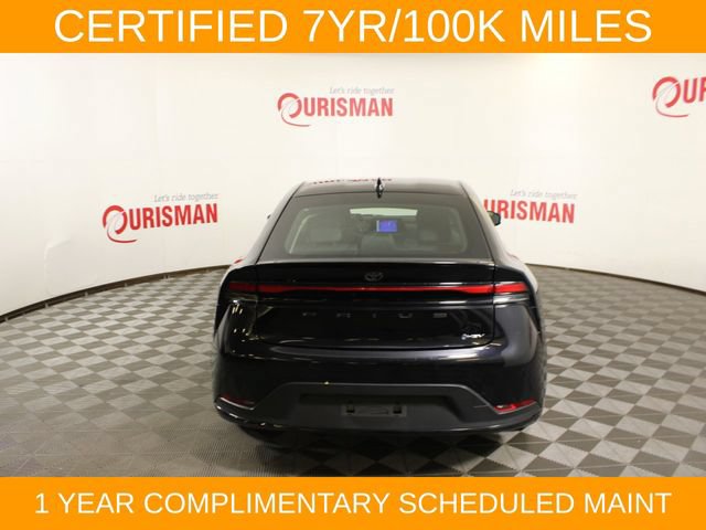 Used 2025 Toyota Prius LE FWD image 6