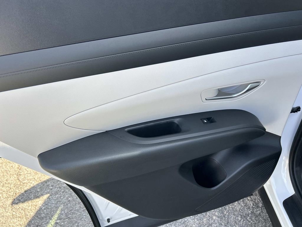 New 2026 Hyundai Tucson SEL image 19