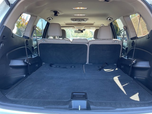 Used 2016 Honda Pilot Touring image 11