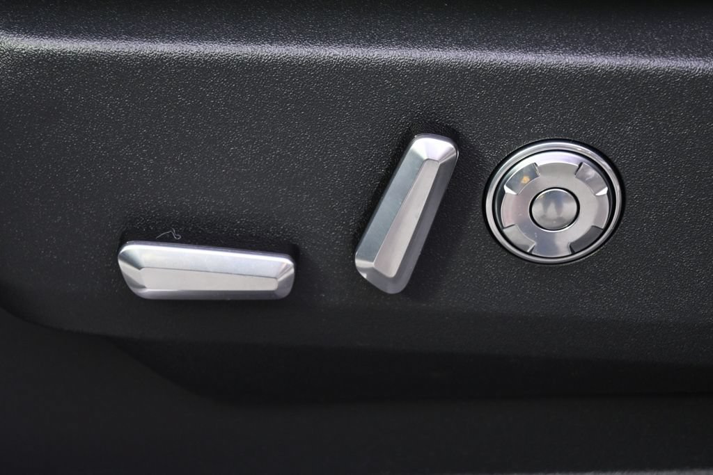 New 2026 Lincoln Navigator Black Label AWD/4WD image 14