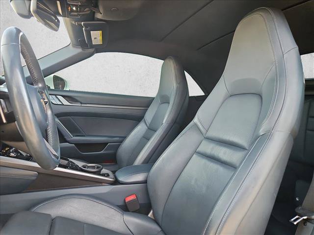 Used 2020 Porsche 911 Carrera 4S AWD/4WD image 16