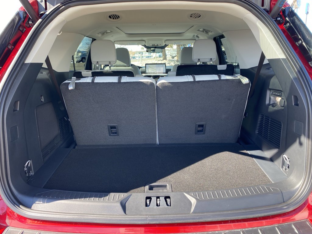 New 2026 Ford Explorer Platinum w/ LUX Leather Package image 4