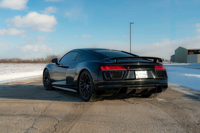 Used 2017 Audi R8 V10 plus image 29