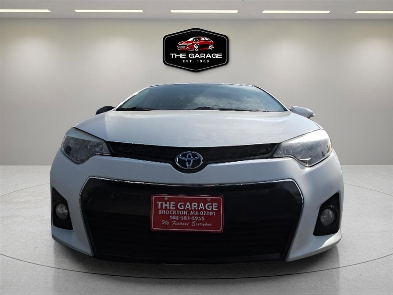 Used 2016 Toyota Corolla S FWD image 2