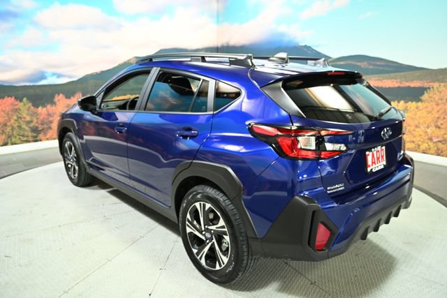 Used 2025 Subaru Crosstrek 2.0i Premium image 11