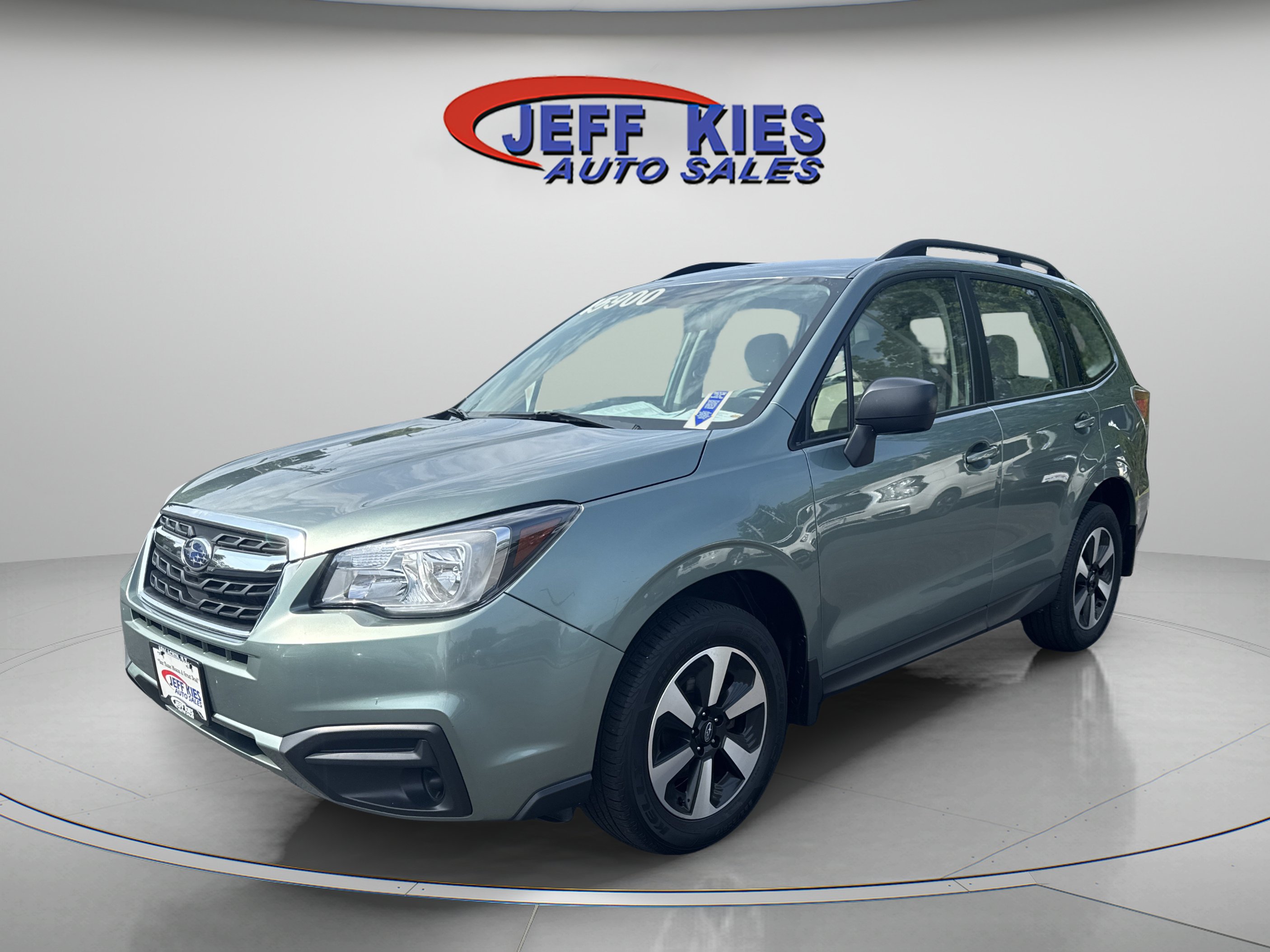 Used 2018 Subaru Forester 2.5i w/ Alloy Wheel Package AWD/4WD image 1