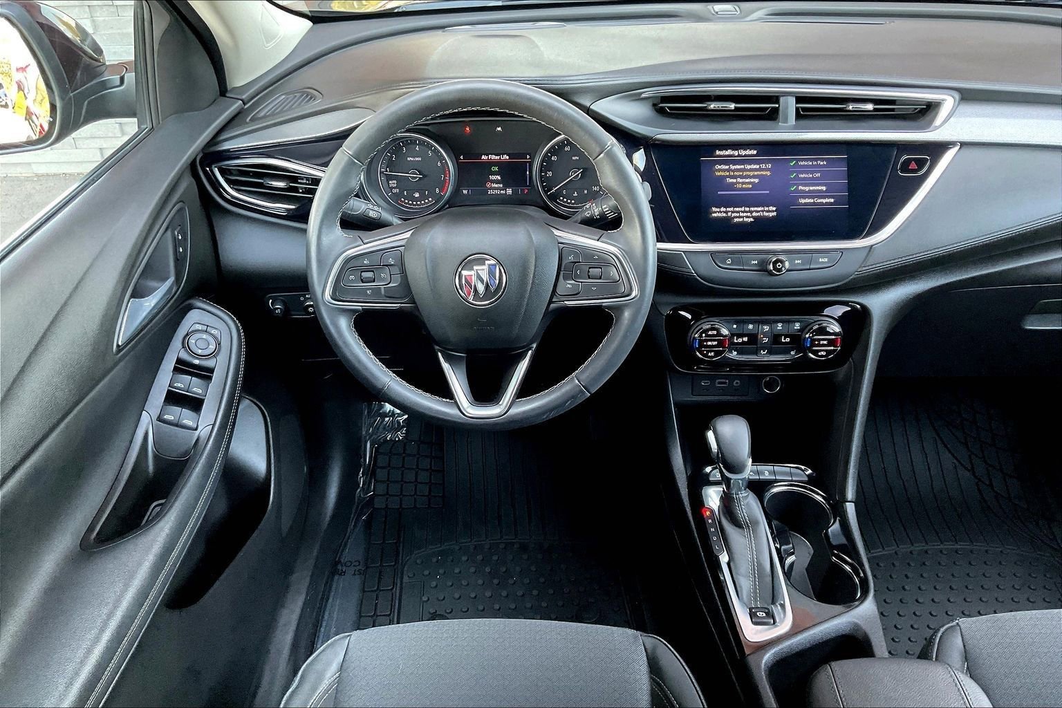 Used 2021 Buick Encore GX Select AWD/4WD image 8