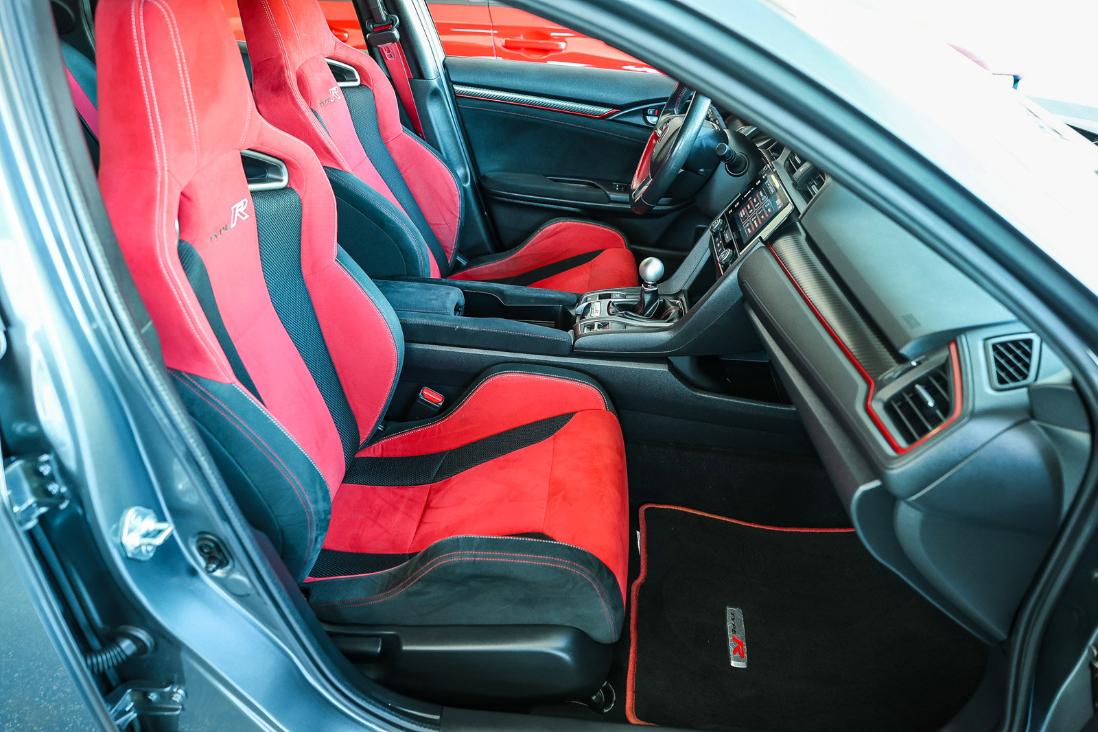 Used 2018 Honda Civic Type R image 21