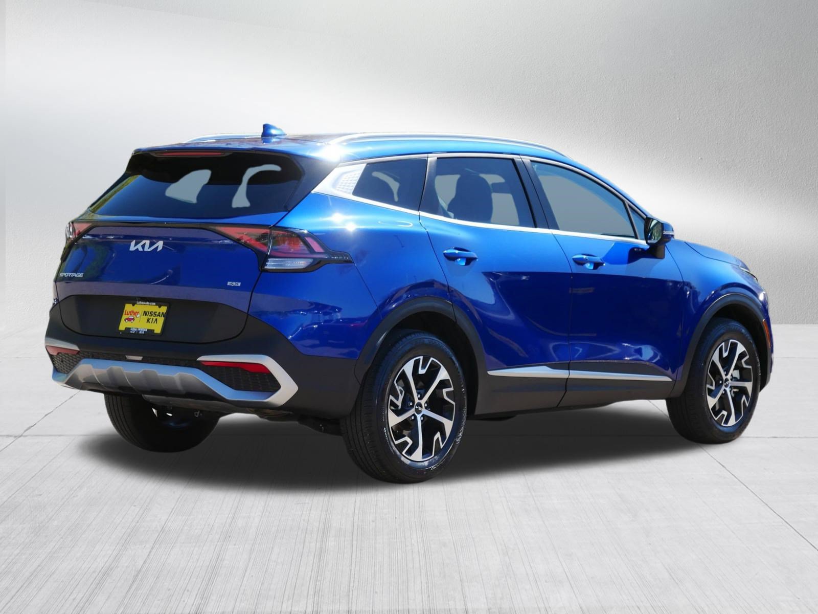 Certified 2023 Kia Sportage EX AWD/4WD image 7
