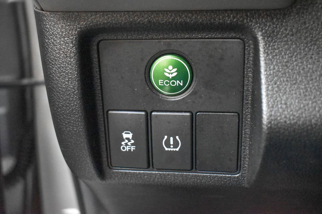 Used 2016 Honda HR-V LX image 18